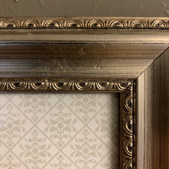 Silver Distressed Wooden Picture 5x7 Frame - Picture 4 of 7